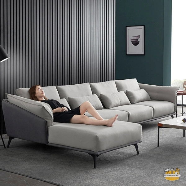 Lỗi 6: Sai lầm khi mua ghế Sofa - Không ngồi thử trước khi mua