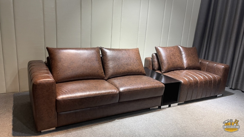 Sofa hoàn thiện tại xưởng nội thất Pula