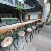 Hoàn thiện quán Cafe TP Ninh Bình với gỗ Me tây Campuchia